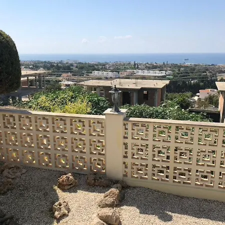 Chloraka Cliff Romantic Escape * Paphos